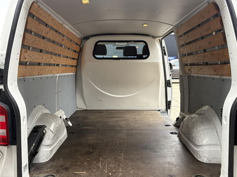 Volkswagen Transporter 2.0 TDI L2H1 Economy