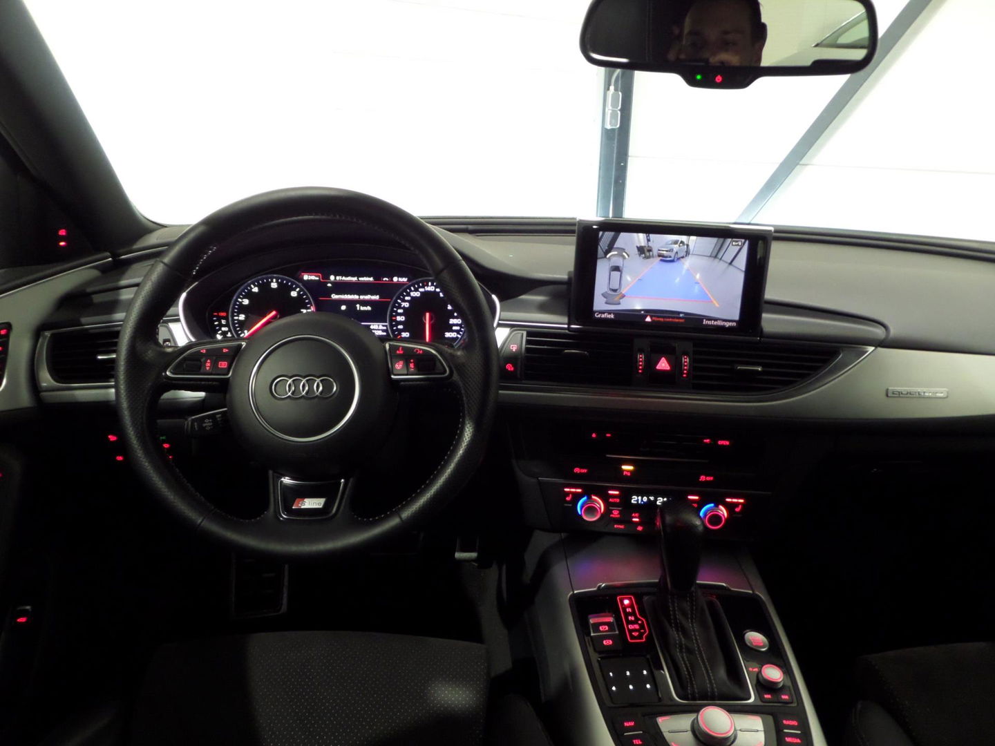 Audi A6 Avant 2.0 TFSI Quattro Premium Edition 252PK "2X S-line" Automaat! Pano Matrix-LED Stuur/Stoelverwarming Elektrische-Klep