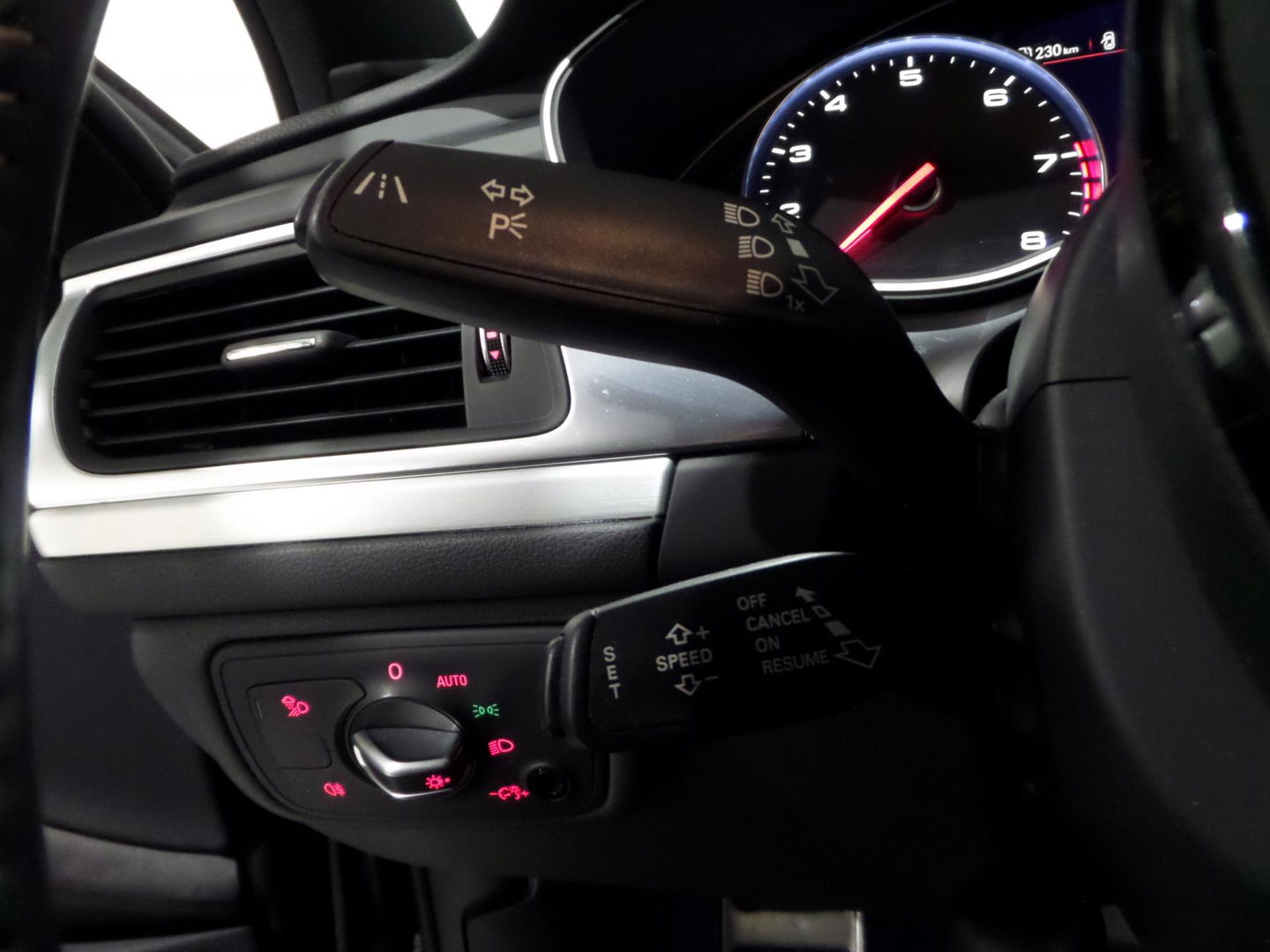 Audi A6 Avant 2.0 TFSI Quattro Premium Edition 252PK "2X S-line" Automaat! Pano Matrix-LED Stuur/Stoelverwarming Elektrische-Klep