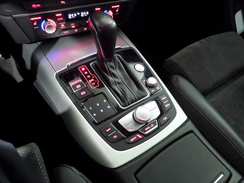 Audi A6 Avant 2.0 TFSI Quattro Premium Edition 252PK "2X S-line" Automaat! Pano Matrix-LED Stuur/Stoelverwarming Elektrische-Klep