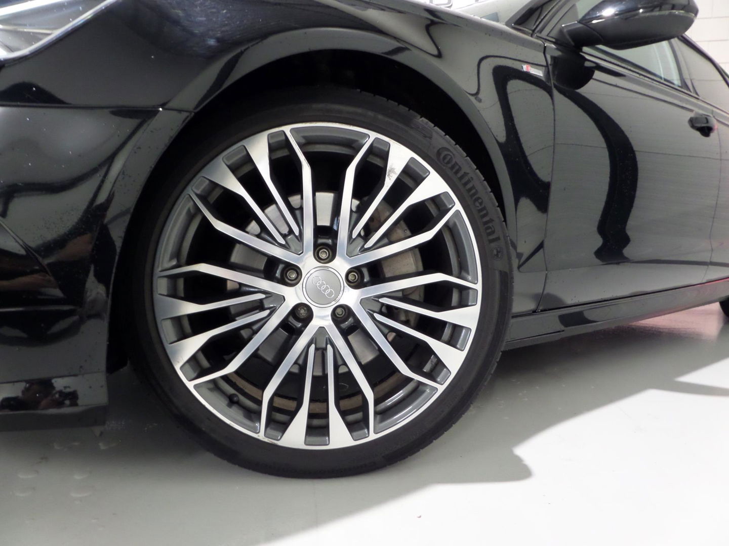 Audi A6 Avant 2.0 TFSI Quattro Premium Edition 252PK "2X S-line" Automaat! Pano Matrix-LED Stuur/Stoelverwarming Elektrische-Klep