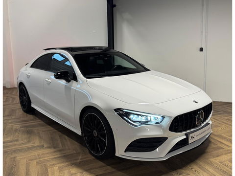 Mercedes-Benz CLA-Klasse 200 Advantage AMG PANO BLINDSPOT