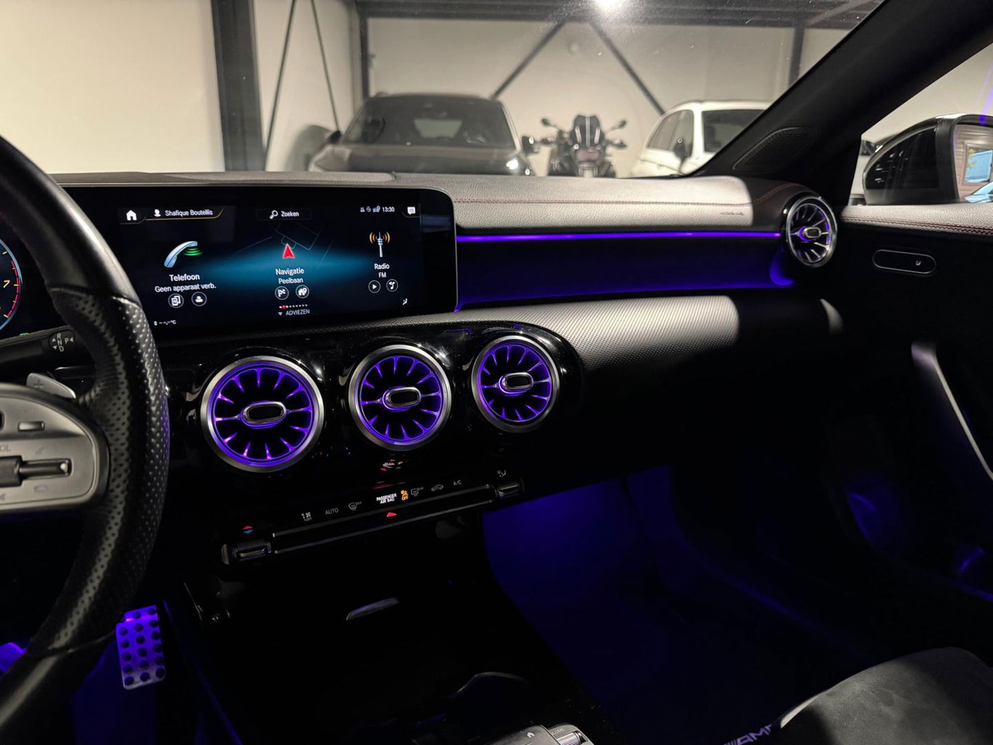 Mercedes-Benz CLA-Klasse 200 Advantage AMG PANO BLINDSPOT