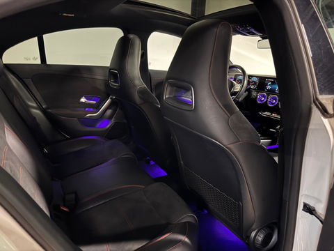 Mercedes-Benz CLA-Klasse 200 Advantage AMG PANO BLINDSPOT