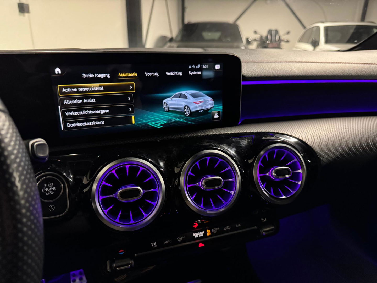 Mercedes-Benz CLA-Klasse 200 Advantage AMG PANO BLINDSPOT