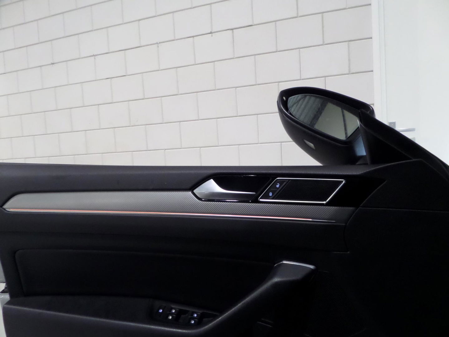 Volkswagen Arteon 1.5 TSI DSG Business R "Origineel NL!" 2X R-Line Pano Virtual Apple-Carplay/Android-Auto Leder/Alcantara Keyless