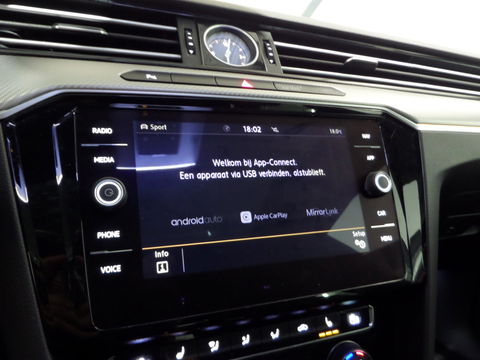 Volkswagen Arteon 1.5 TSI DSG Business R "Origineel NL!" 2X R-Line Pano Virtual Apple-Carplay/Android-Auto Leder/Alcantara Keyless