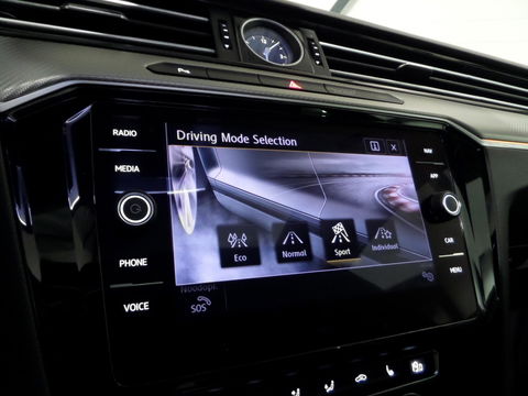 Volkswagen Arteon 1.5 TSI DSG Business R "Origineel NL!" 2X R-Line Pano Virtual Apple-Carplay/Android-Auto Leder/Alcantara Keyless