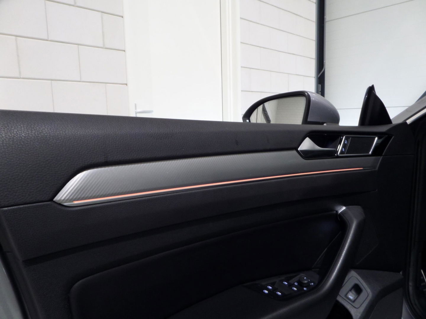 Volkswagen Arteon 1.5 TSI DSG Business R "Origineel NL!" 2X R-Line Pano Virtual Apple-Carplay/Android-Auto Leder/Alcantara Keyless