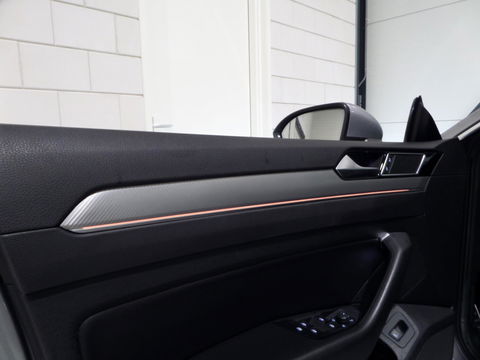 Volkswagen Arteon 1.5 TSI DSG Business R "Origineel NL!" 2X R-Line Pano Virtual Apple-Carplay/Android-Auto Leder/Alcantara Keyless