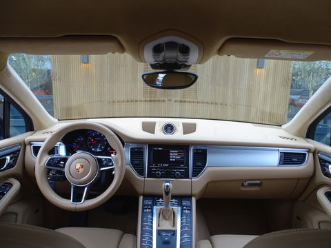 Porsche Macan 3.6 Turbo 400PK / PDLS+ / Exclusive / Sport Chrono *NAP*