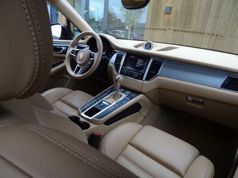 Porsche Macan 3.6 Turbo 400PK / PDLS+ / Exclusive / Sport Chrono *NAP*