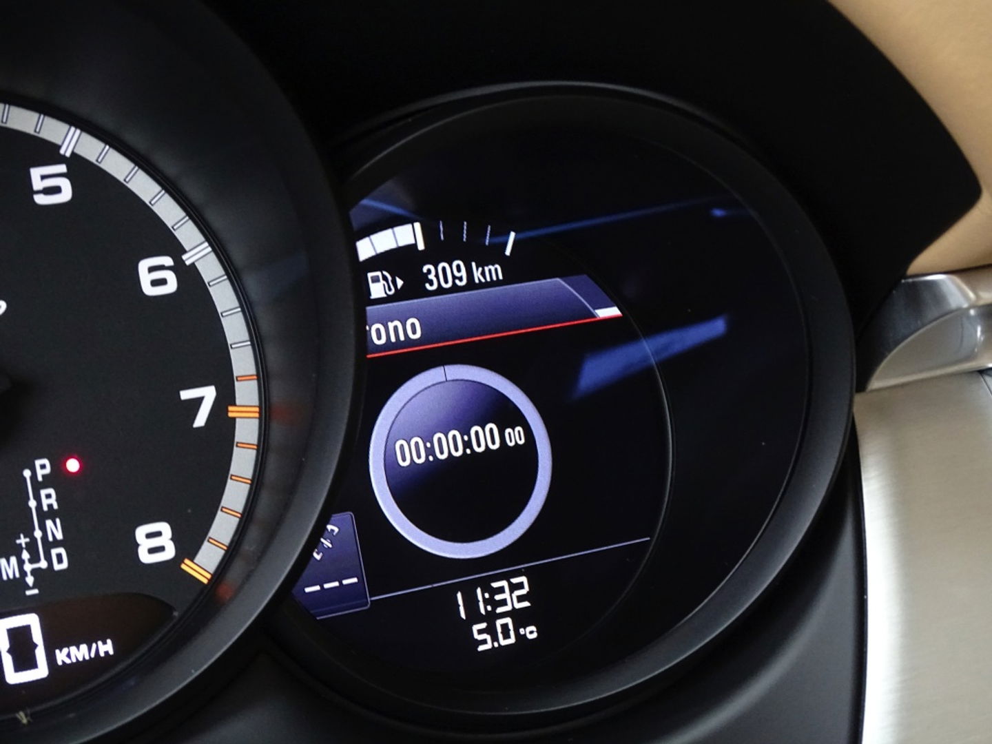 Porsche Macan 3.6 Turbo 400PK / PDLS+ / Exclusive / Sport Chrono *NAP*