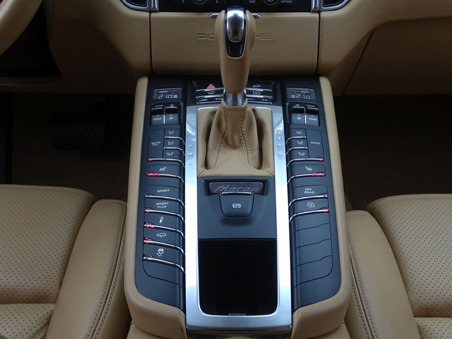 Porsche Macan 3.6 Turbo 400PK / PDLS+ / Exclusive / Sport Chrono *NAP*