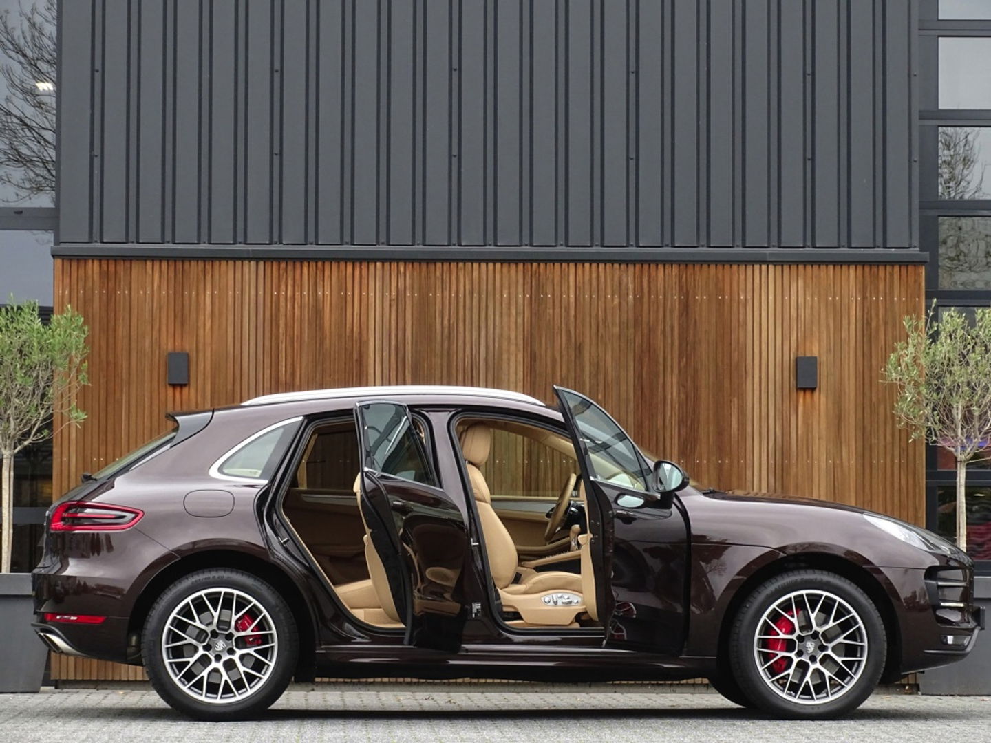 Porsche Macan 3.6 Turbo 400PK / PDLS+ / Exclusive / Sport Chrono *NAP*