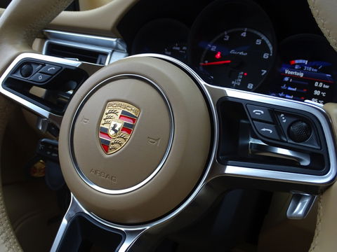 Porsche Macan 3.6 Turbo 400PK / PDLS+ / Exclusive / Sport Chrono *NAP*