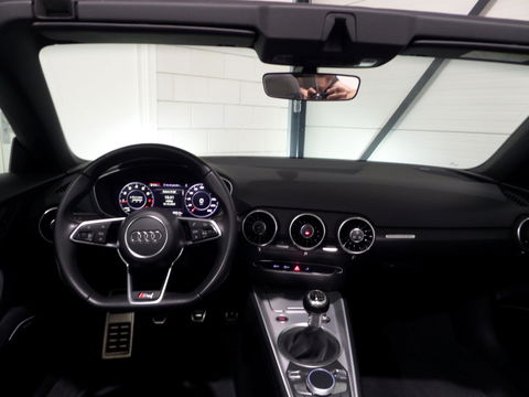 Audi TT Roadster 1.8 TFSI S-Line Open Days Stoelverwarming Virtual 19"RS-velgen Bang&Olufsen Apple-Carplay Xenon-LED Koplampen