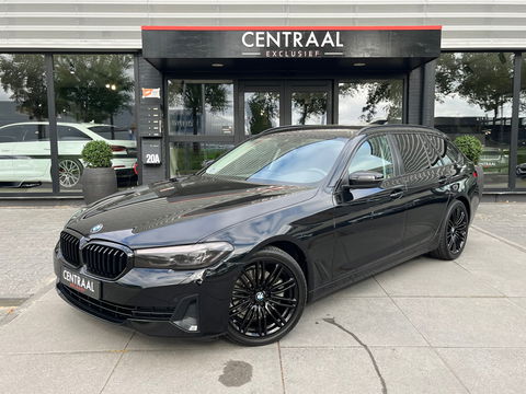 BMW 5 Serie Touring 520i High Executive LCI 184PK|Navi|Camera|Carplay|Stoelverwarming|Cruise Control