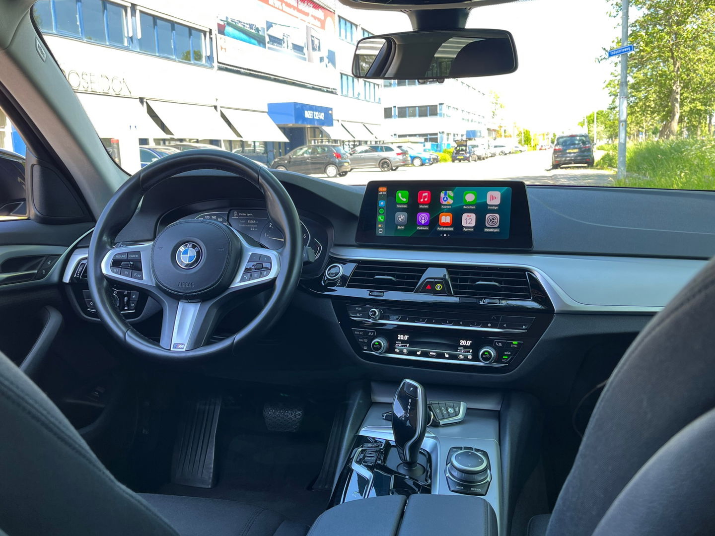 BMW 5 Serie Touring 520i High Executive LCI 184PK|Navi|Camera|Carplay|Stoelverwarming|Cruise Control
