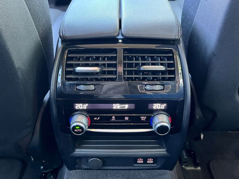 BMW 5 Serie Touring 520i High Executive LCI 184PK|Navi|Camera|Carplay|Stoelverwarming|Cruise Control