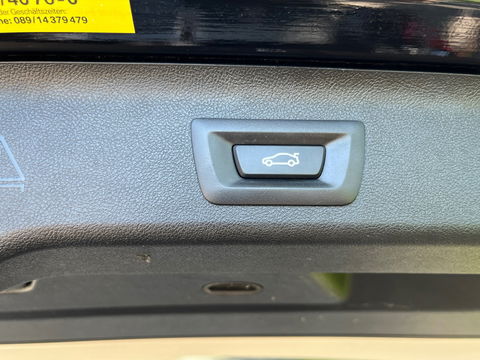 BMW 5 Serie Touring 520i High Executive LCI 184PK|Navi|Camera|Carplay|Stoelverwarming|Cruise Control