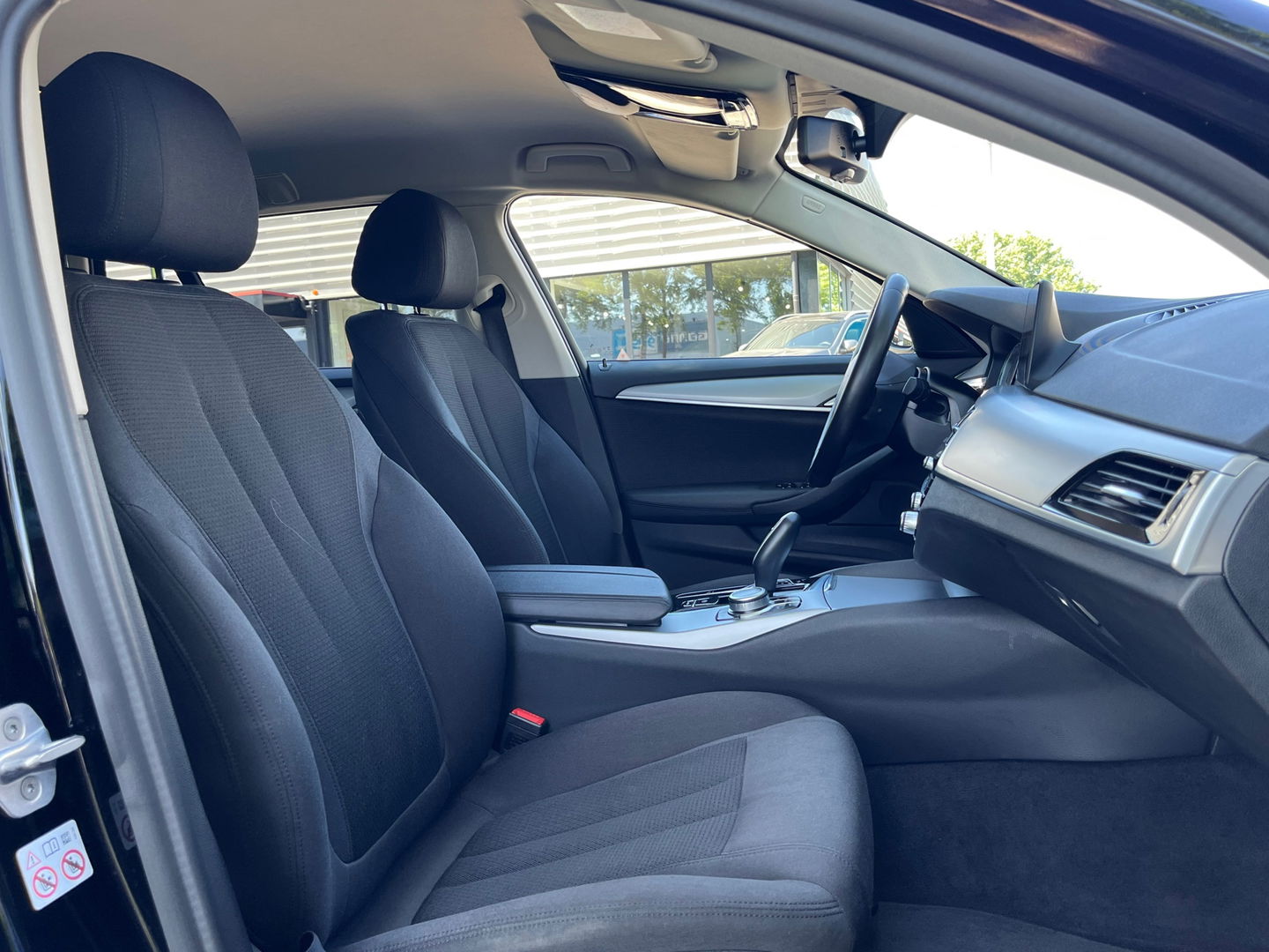 BMW 5 Serie Touring 520i High Executive LCI 184PK|Navi|Camera|Carplay|Stoelverwarming|Cruise Control
