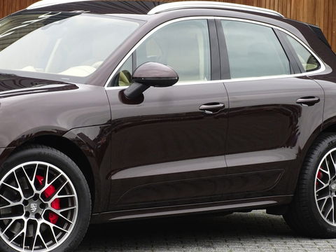 Porsche Macan 3.6 Turbo 400PK / PDLS+ / Exclusive / Sport Chrono *NAP*