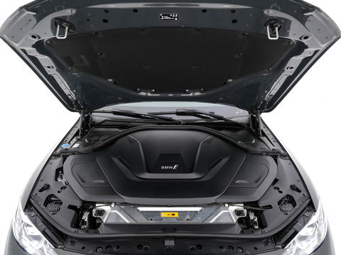 BMW i4 eDrive40 84 kWh M-Sportpack [ 3-Fase ] { SOH-95%} (INCL-BTW) *LEATHER-ALCANTARA | FULL-LED | ADAPTIVE-CRUISE | WIDE-SCREEN-DIGI-COCKPIT | DAB+ | CAMERA | AMBIENT-LIGHT | CARPLAY | SPORT-SEATS | PRIVACY-GLASS | TOWBAR | 18''ALU*