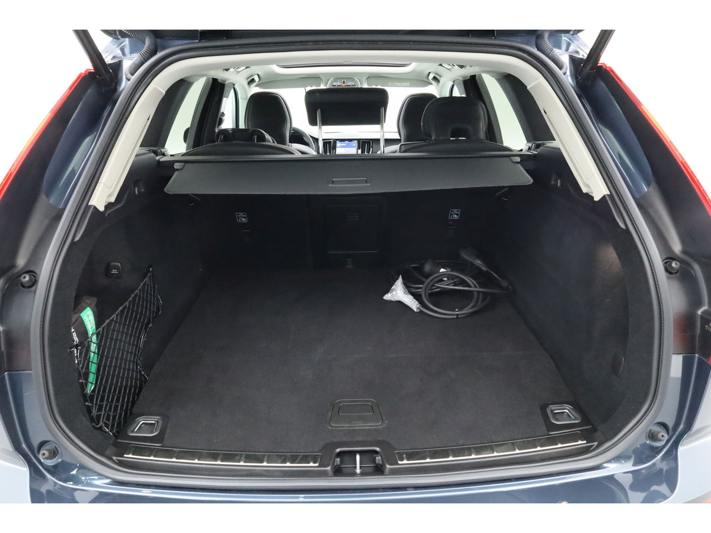 Volvo XC60 T6 Recharge Plus Bright | Pano | Memory seats | 360cam | Leder | 21'' | Harman Kardon