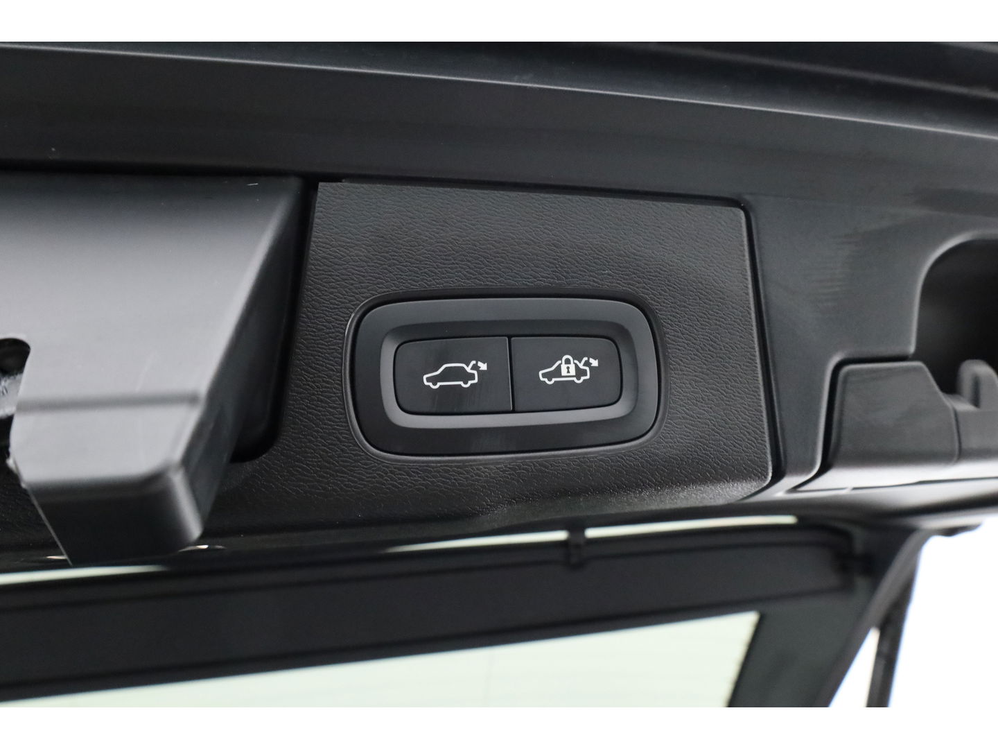 Volvo XC60 T6 Recharge Plus Bright | Pano | Memory seats | 360cam | Leder | 21'' | Harman Kardon