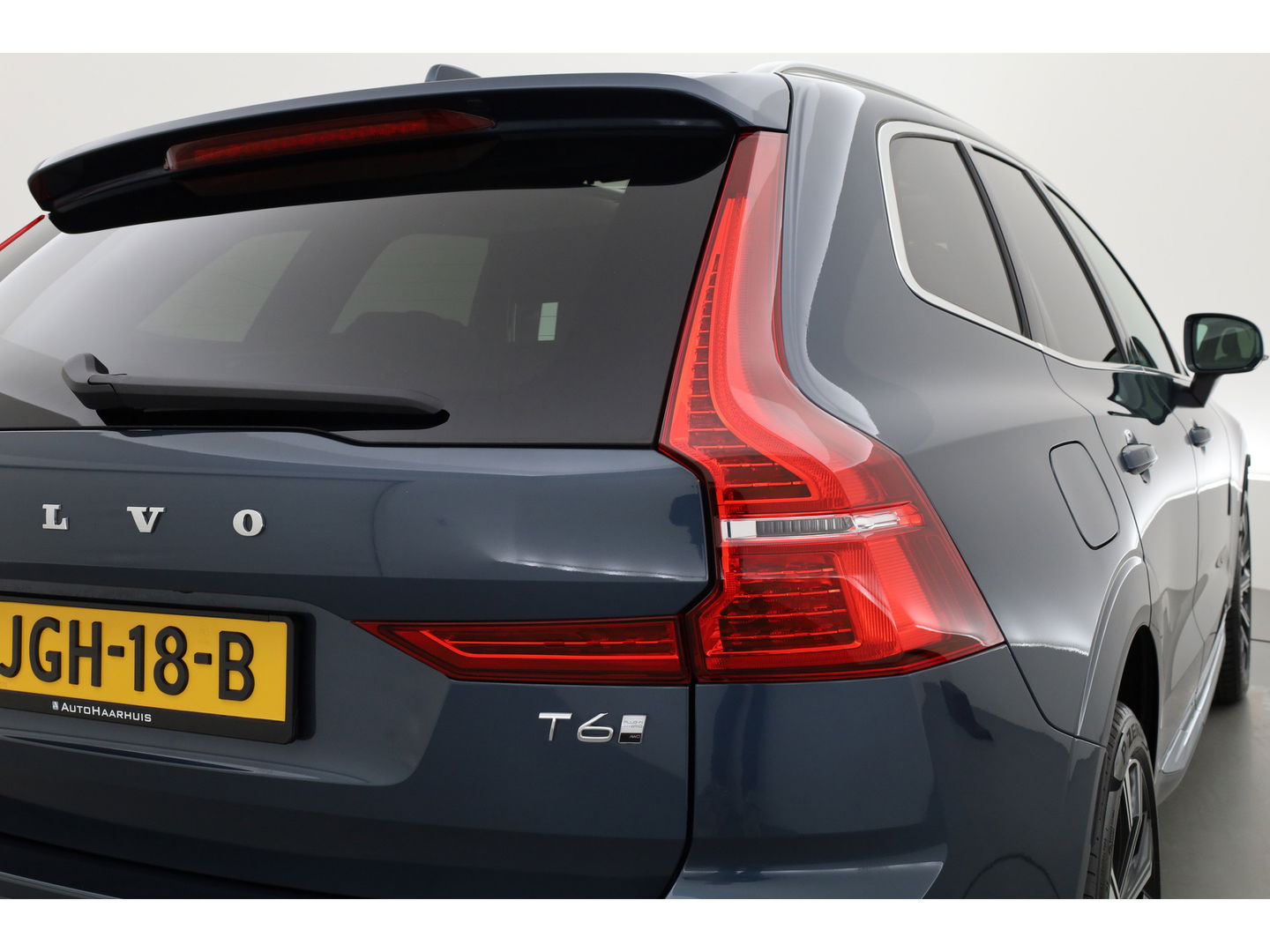 Volvo XC60 T6 Recharge Plus Bright | Pano | Memory seats | 360cam | Leder | 21'' | Harman Kardon