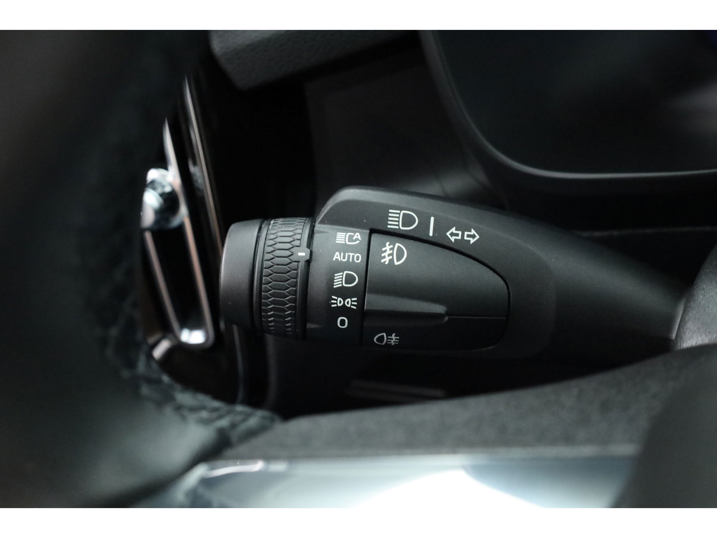 Volvo XC40 T5 Recharge Ultimate Dark | Pano | Pilot Assist | Camera | Leder | Elek. Stoelen | 20''