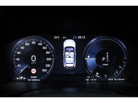 Volvo XC40 T5 Recharge Ultimate Dark | Pano | Pilot Assist | Camera | Leder | Elek. Stoelen | 20''