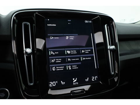 Volvo XC40 T5 Recharge Ultimate Dark | Pano | Pilot Assist | Camera | Leder | Elek. Stoelen | 20''