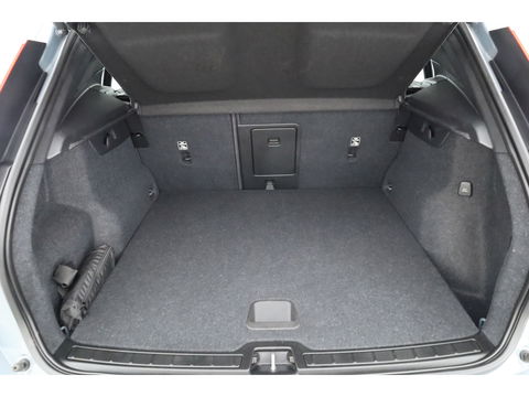 Volvo XC40 T5 Recharge Ultimate Dark | Pano | Pilot Assist | Camera | Leder | Elek. Stoelen | 20''