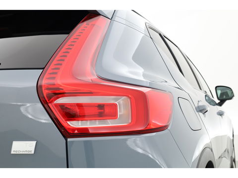 Volvo XC40 T5 Recharge Ultimate Dark | Pano | Pilot Assist | Camera | Leder | Elek. Stoelen | 20''