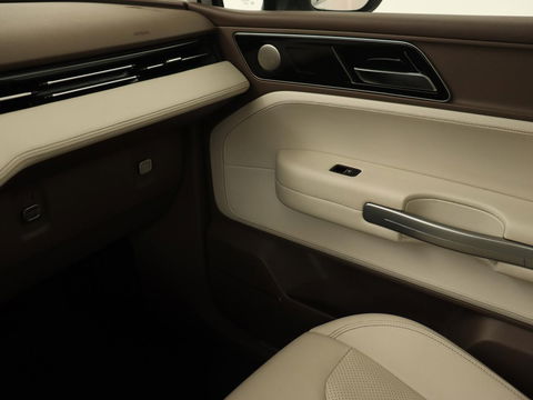 Aiways U5 63kWh Showroom | Adpative cruise | Leder | 360 Camera | Full LED | Keyless | Parkeerhulp | 19'' | Digital Cockpit | Climate control