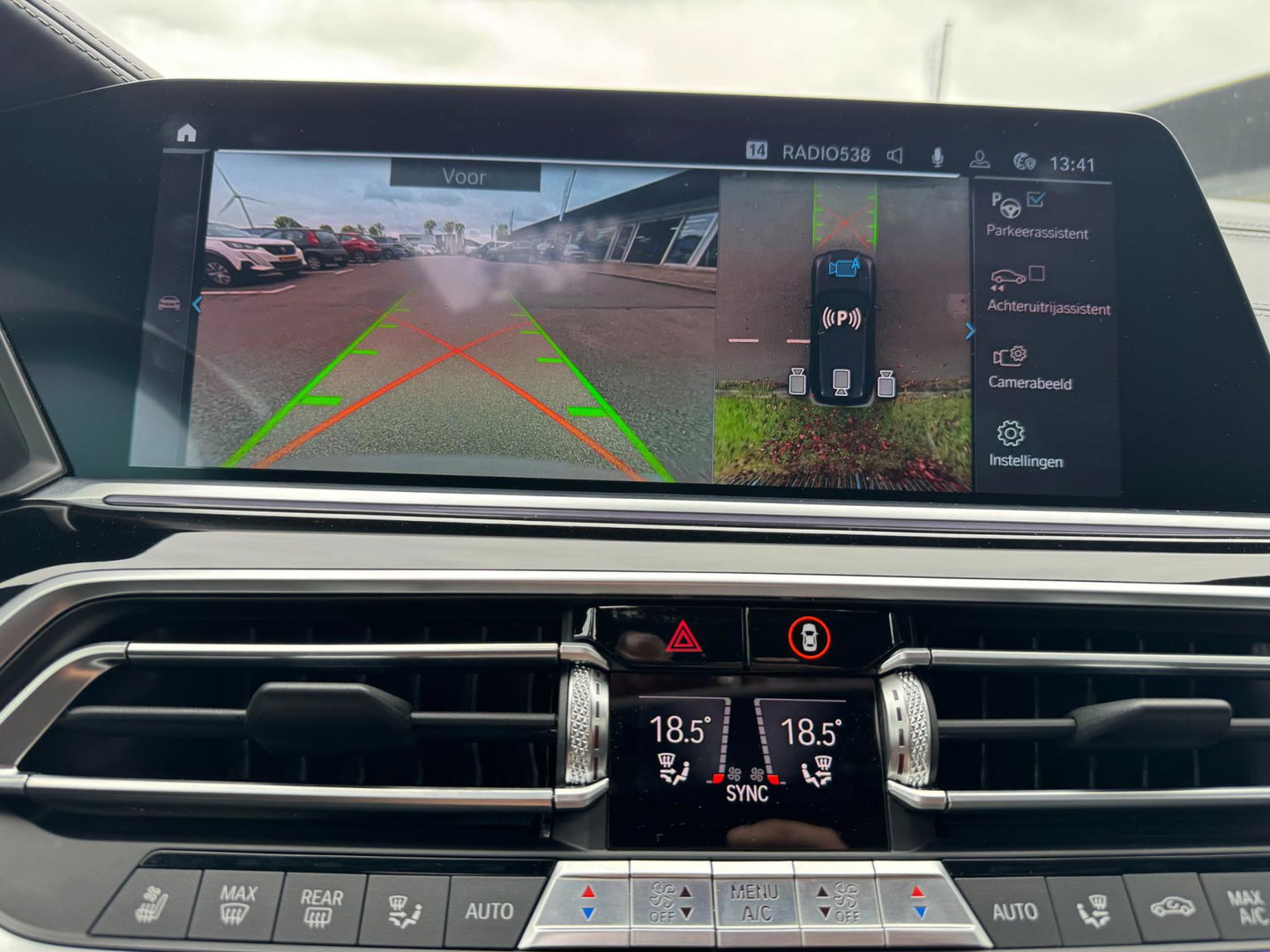 BMW X5 XDrive45e Pano HUD 360 Camera Trekhaak Softclose Sky Laser