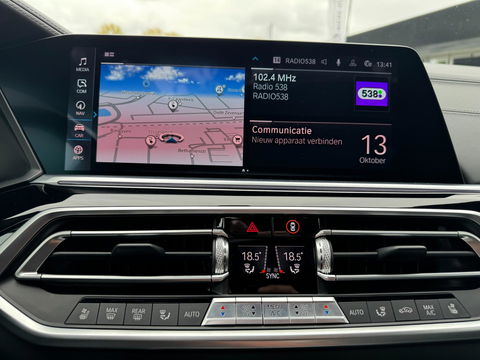 BMW X5 XDrive45e Pano HUD 360 Camera Trekhaak Softclose Sky Laser