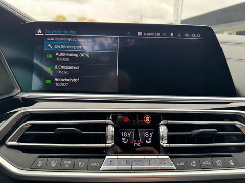 BMW X5 XDrive45e Pano HUD 360 Camera Trekhaak Softclose Sky Laser