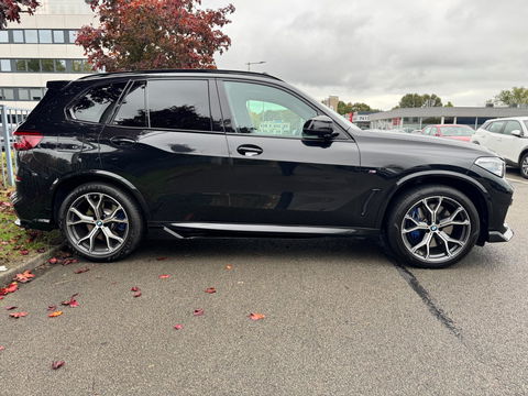 BMW X5 XDrive45e Pano HUD 360 Camera Trekhaak Softclose Sky Laser