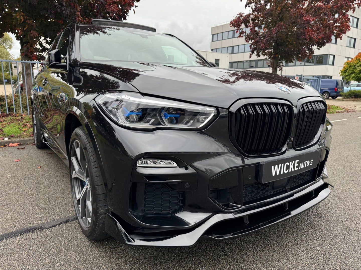 BMW X5 XDrive45e Pano HUD 360 Camera Trekhaak Softclose Sky Laser