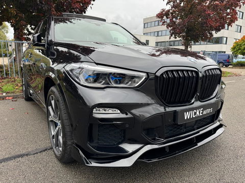 BMW X5 XDrive45e Pano HUD 360 Camera Trekhaak Softclose Sky Laser