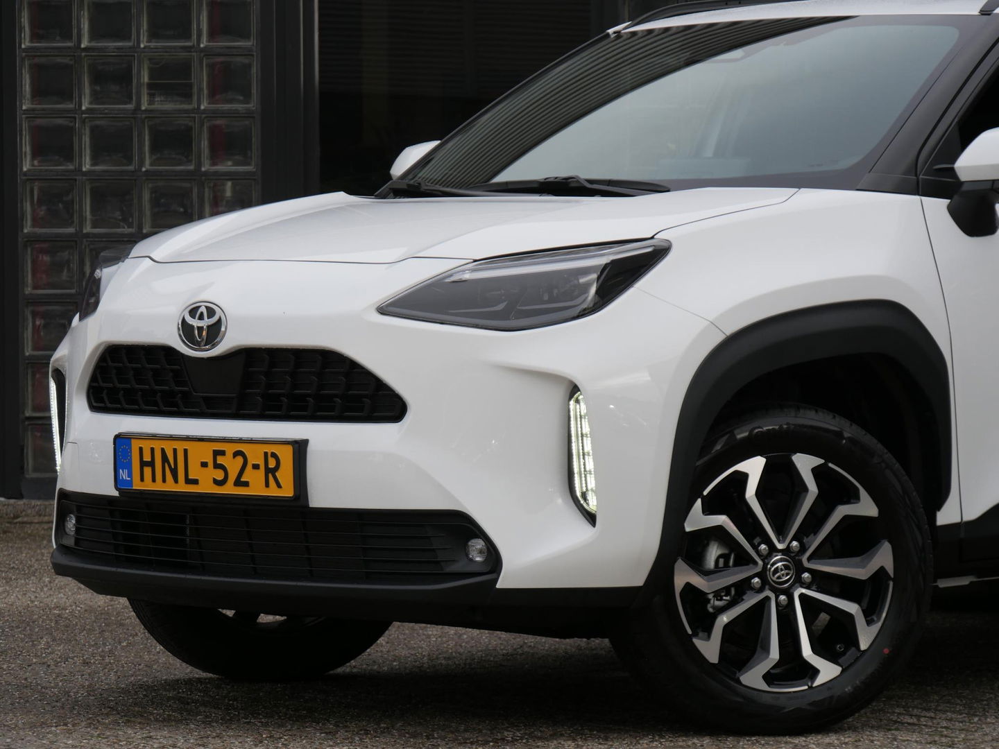 Toyota Yaris Cross 1.5 HYBRID 130PK/ CARPLAY/ WINTER PAKKET/ LED PAKKET