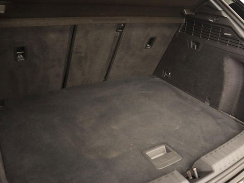 Audi A3 45 TFSI e S Line | Stoelverwarming | Camera | Sfeerverlichting | Virtual Cockpit | Carplay | Navigatie | Sportstoelen | 18'' | Climate control | PHEV | Plug In