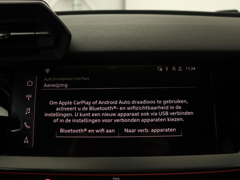 Audi A3 45 TFSI e S Line | Stoelverwarming | Camera | Sfeerverlichting | Virtual Cockpit | Carplay | Navigatie | Sportstoelen | 18'' | Climate control | PHEV | Plug In