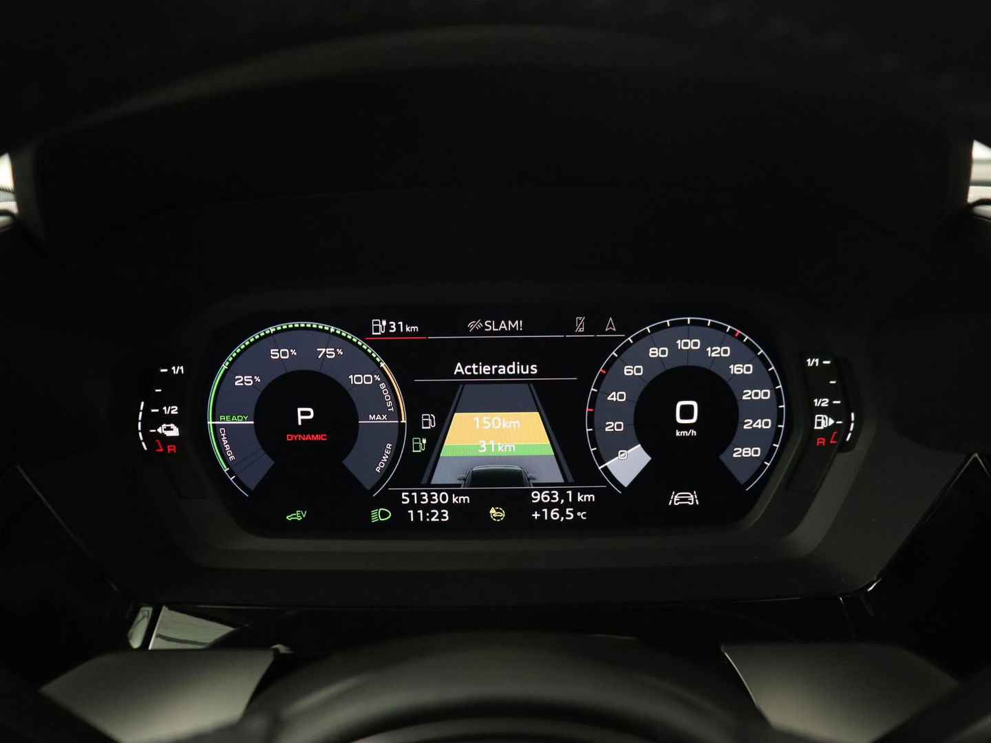Audi A3 45 TFSI e S Line | Stoelverwarming | Camera | Sfeerverlichting | Virtual Cockpit | Carplay | Navigatie | Sportstoelen | 18'' | Climate control | PHEV | Plug In