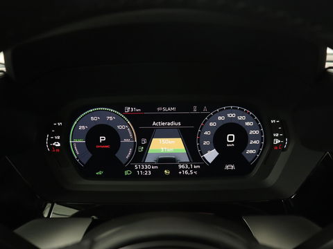 Audi A3 45 TFSI e S Line | Stoelverwarming | Camera | Sfeerverlichting | Virtual Cockpit | Carplay | Navigatie | Sportstoelen | 18'' | Climate control | PHEV | Plug In