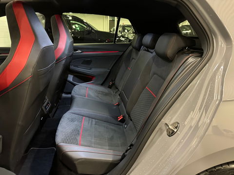 Volkswagen Golf 2.0 TSI GTI Clubsport Pano|H/K|Keyless|IQ