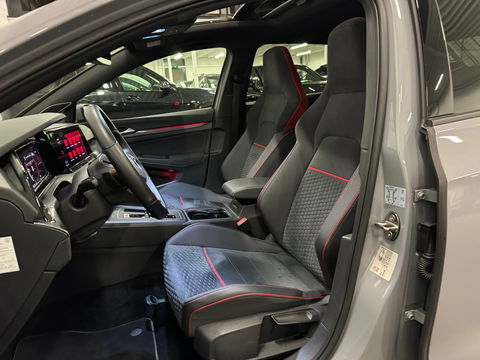 Volkswagen Golf 2.0 TSI GTI Clubsport Pano|H/K|Keyless|IQ